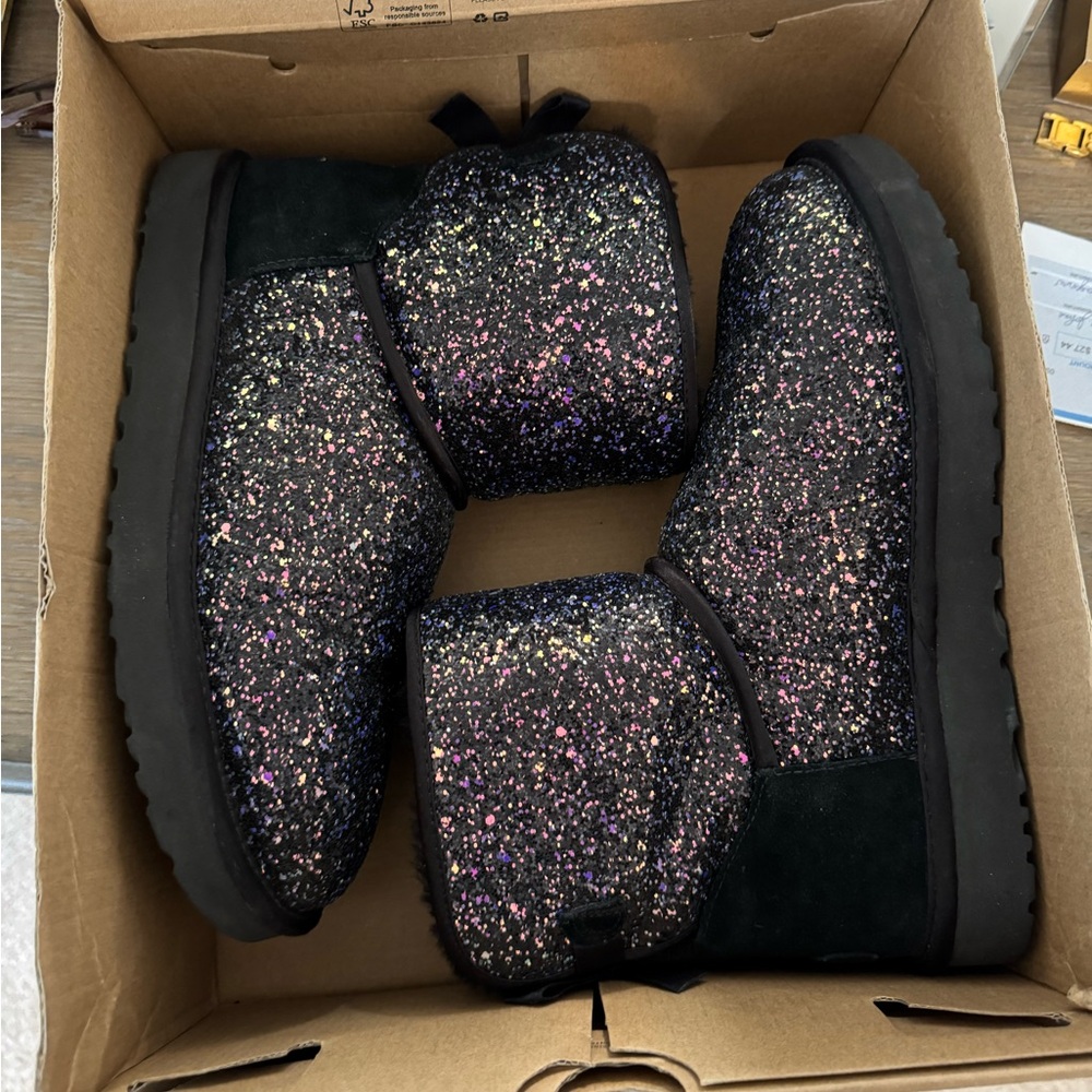 UGGS classic mini bow cosmos